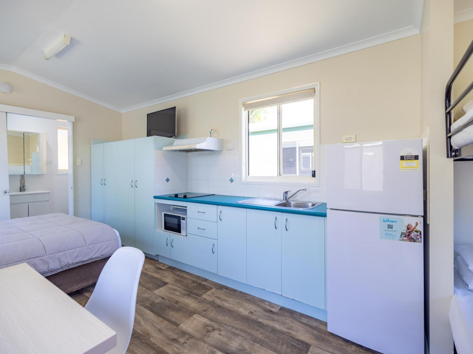 Апартаменты  На улице Староеврейской, 17 Kinka Beach Номер фото